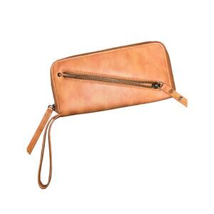 NWOT FREE PEOPLE Brown Zippy Wallet